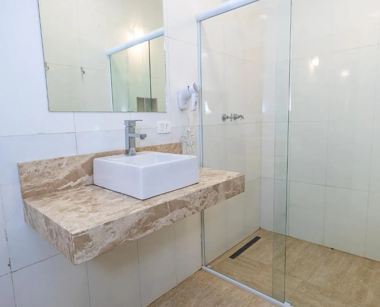 Lodge Chales Com Hidro E Lareira E Suites Villa Hegus Campos do Jordão Brasile