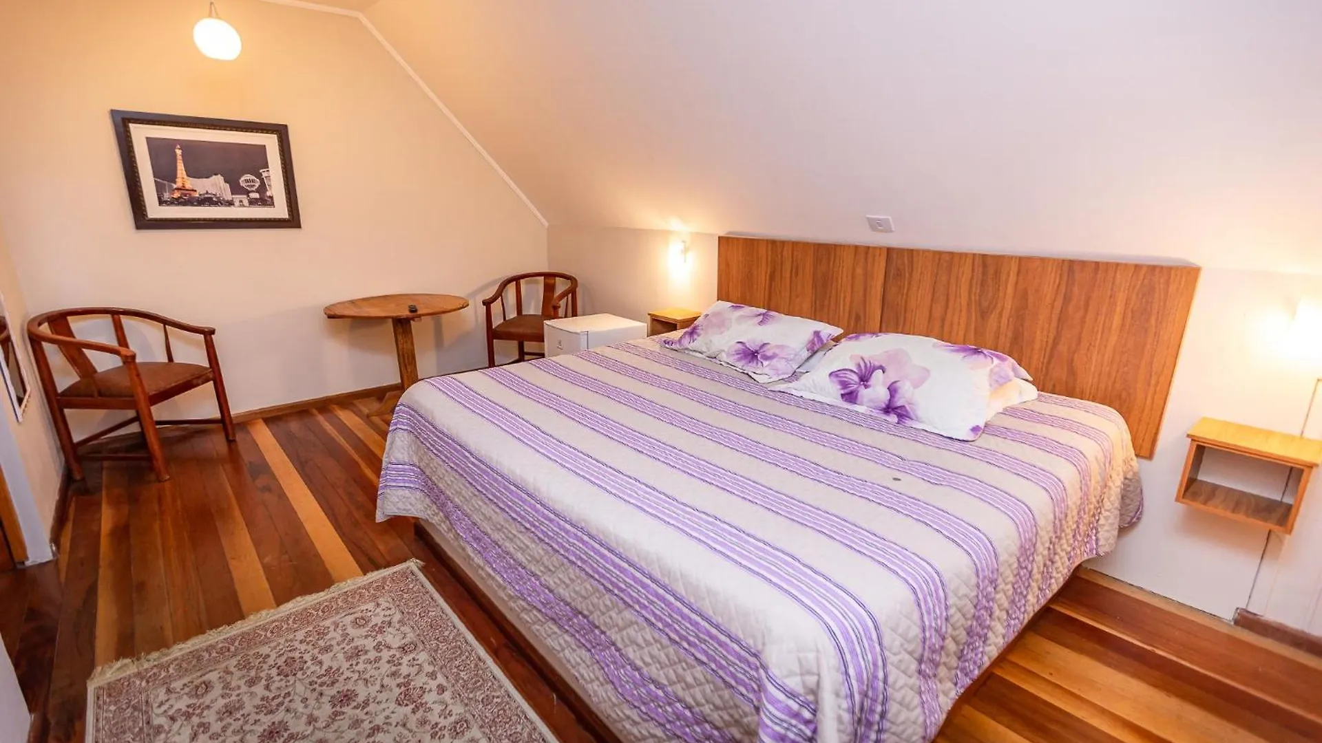 Chales Com Hidro E Lareira E Suites Villa Hegus Campos do Jordão
